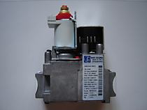 Комбинированный газовый клапан